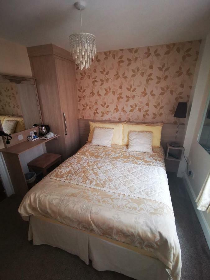 The Stafford Bed and Breakfast Μπλάκπουλ Δωμάτιο φωτογραφία